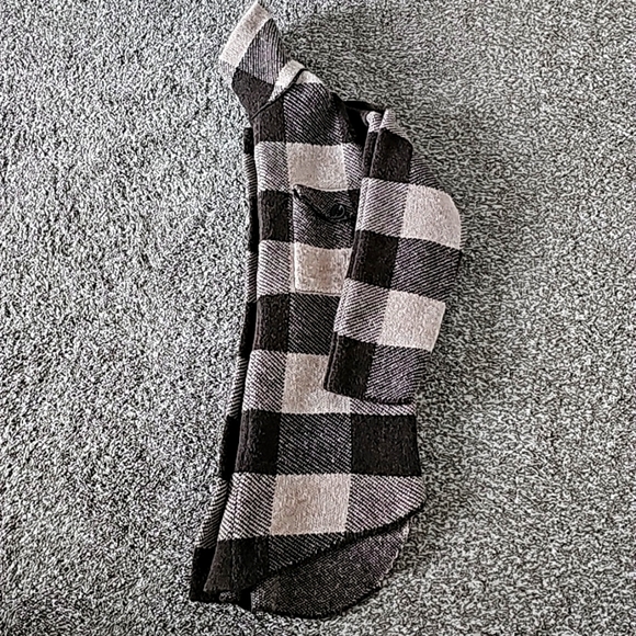 Lush Women's Long Button-Up Cardigan sz small - Picture 5 of 5